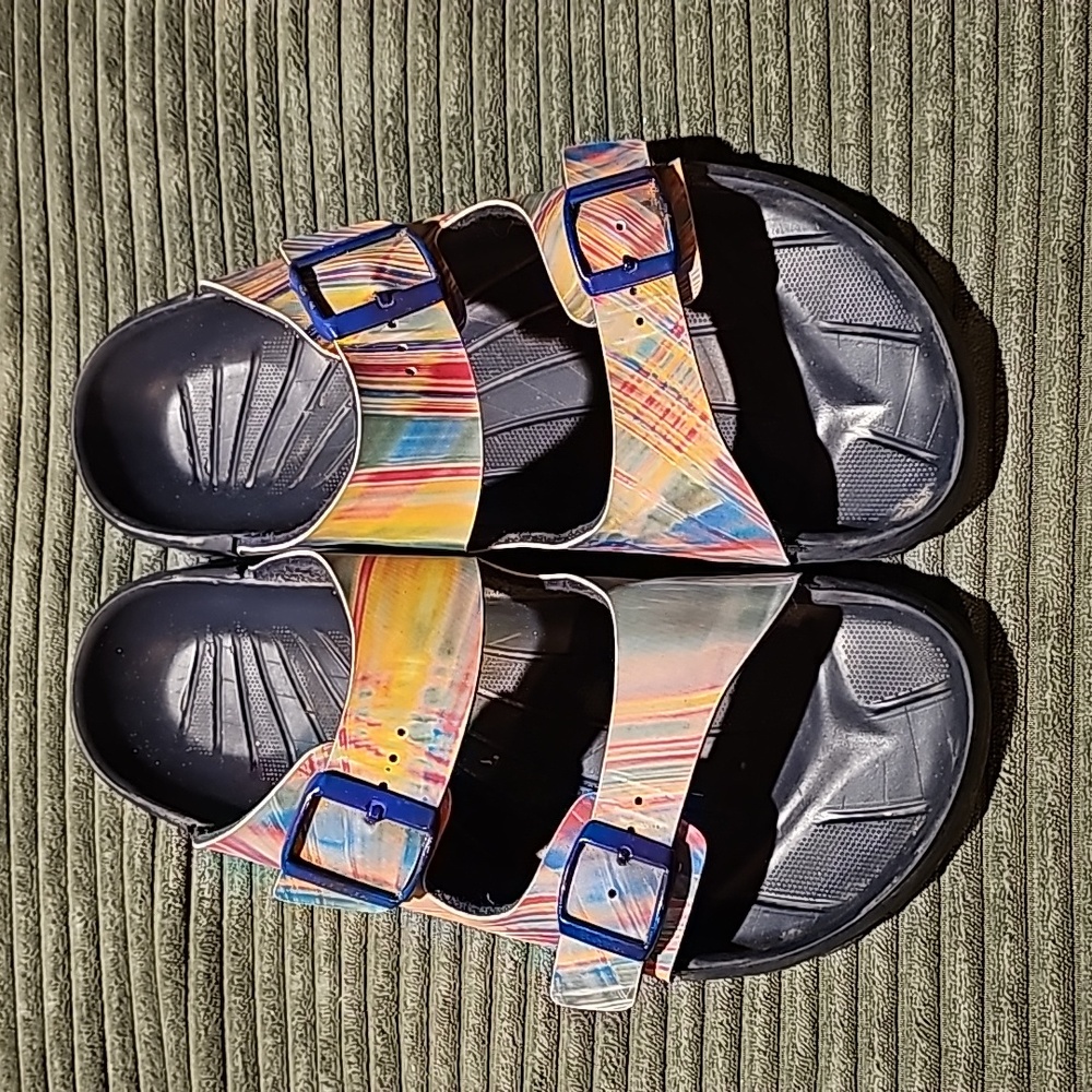 Birkenstock Multicolor Swirl Pattern Arizona Sandals with Blue Buckles - Picture 4 of 9